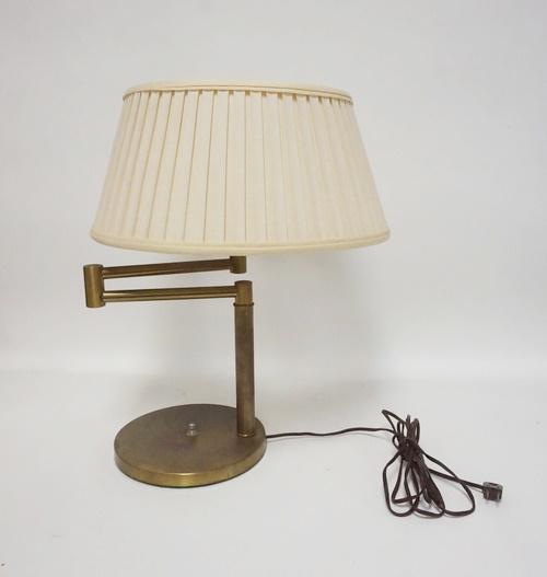 BRASS TABLE LAMP WEIGHTED BASE (1 of 1)