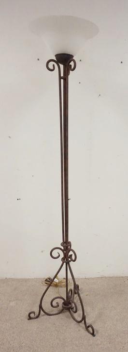 WROUGHT IRON TORCHIERE LAMP W/TEXTURED GLASS (1 of 2)