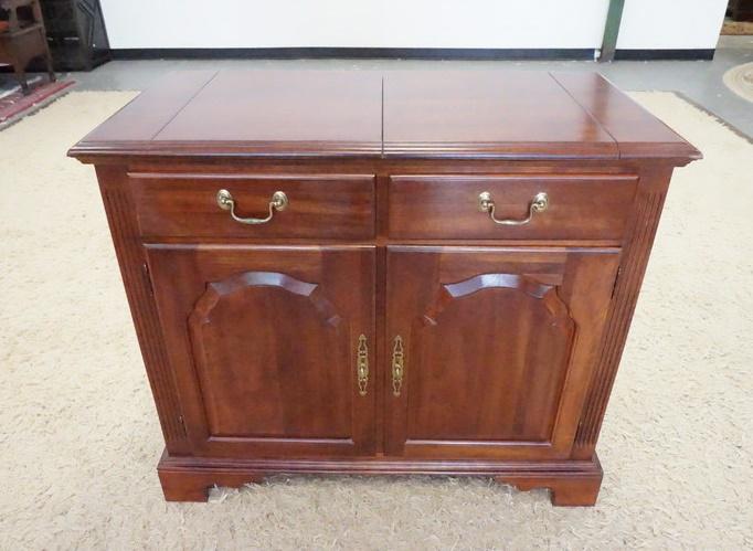 KNOB CREEK FLIP TOP SERVER: KNOB CREEK FLIP TOP SERVER, 38 IN WIDE X 33 IN HIGH X 19 IN DEEP