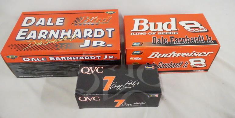 3 REVELL NASCAR DIE CAST MODEL CARS (1 of 4)