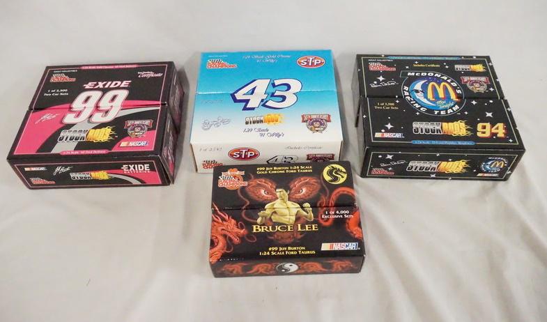 8 RACING CHAMPIONS NASCAR MODEL CARS (1 of 8)