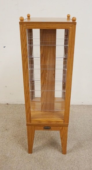 OAK FLOOR/COUNTER TOP REVOLVING DISPLAY CABINET (1 of 2)