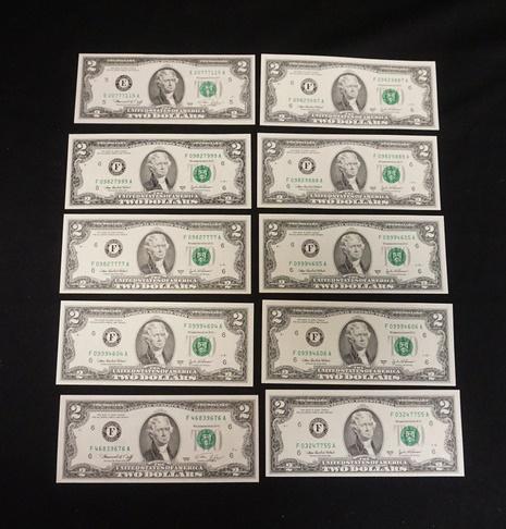 10 TWO DOLLAR BILLS 8 2003A, 2 1976 (1 of 4)