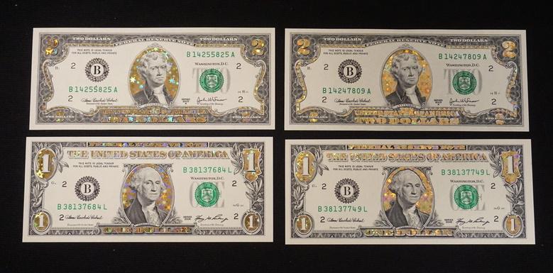 CURRANCY GOUP 2 TWO DOLLAR BILLS 2003A, 2 ONE DOLLAR (1 of 2)