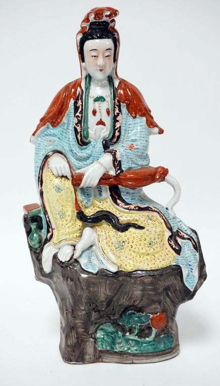ASIAN PORCELAIN FIGURE *SUAN* CAMEO (1 of 6)