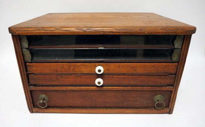 BRAIHERD AND ABMSTRONE CO SPOOL CABINET (1 of 3)