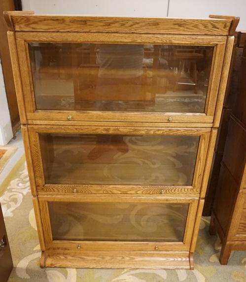 OAK 3 SECTION BARRISTER BOOKCASE (1 of 2)