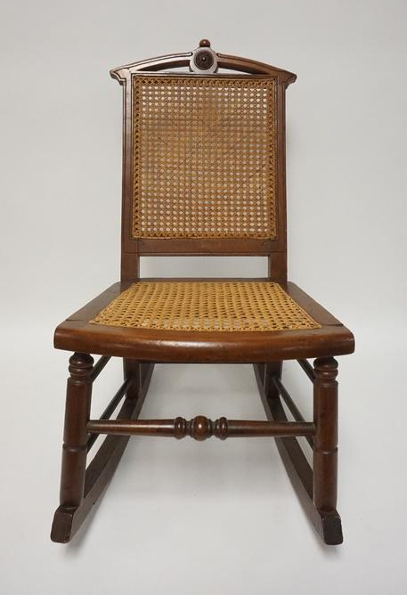 VICTORIAN CHILDS ROCKER (1 of 2)
