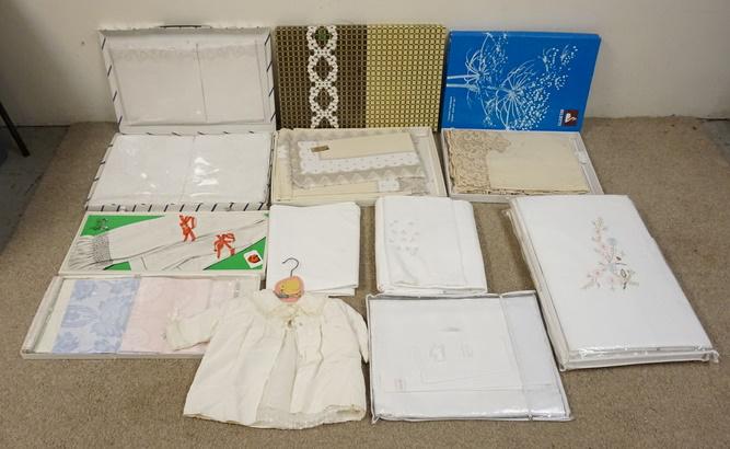 LOT OF ITALIAN LINENS (1 of 6)