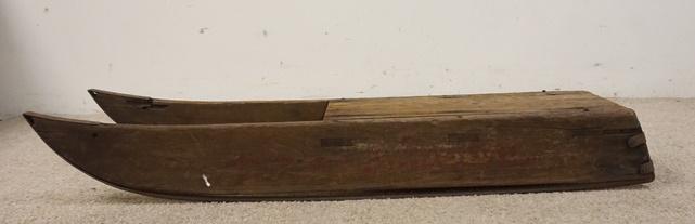 PRIMITIVE WOODEN SLED *ALASKA* (1 of 4)