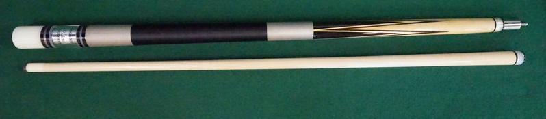 Collection of Palmer Pool Cue Sticks & Cases 2021-07-09 Collection of Palmer Pool Cue Sticks & Cases 2021-07-09