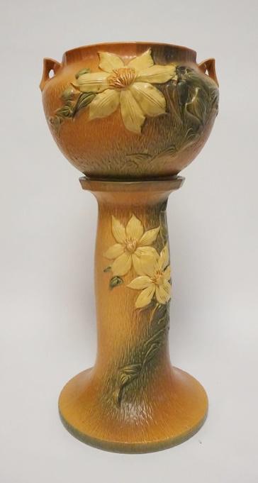 ROSEVILLE CLEMATIS POT & PEDESTAL (1 of 6)