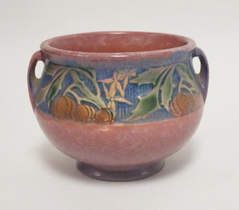 ROSEVILLE BONEDA POT (1 of 3)