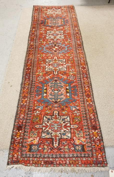 ORIENTAL RUNNER (1 of 4)