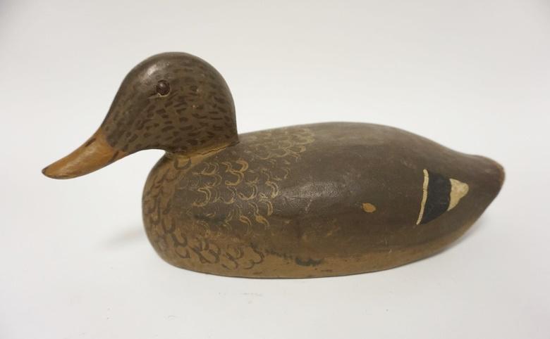 HAND PAINTED WOOD DUCK DECOY (1 of 4)