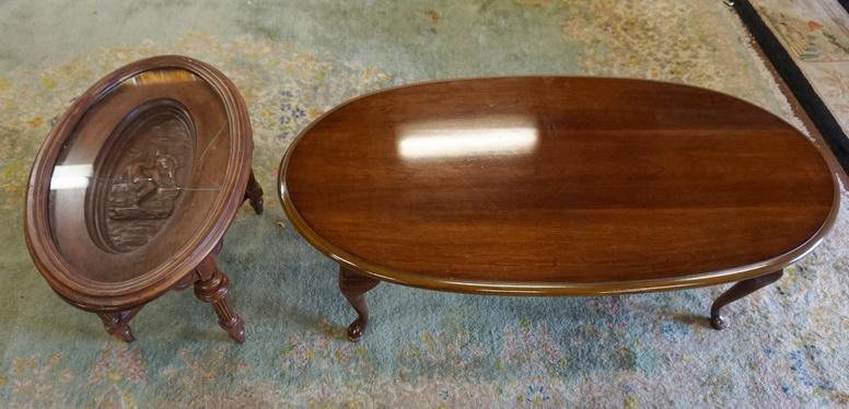 2 PIECE FURNITURE LOT (1 of 2)