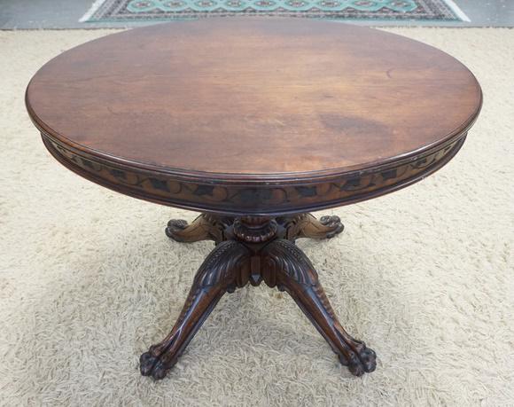 OVAL WALNUT VICTORIAN LAMP TABLE (1 of 4)