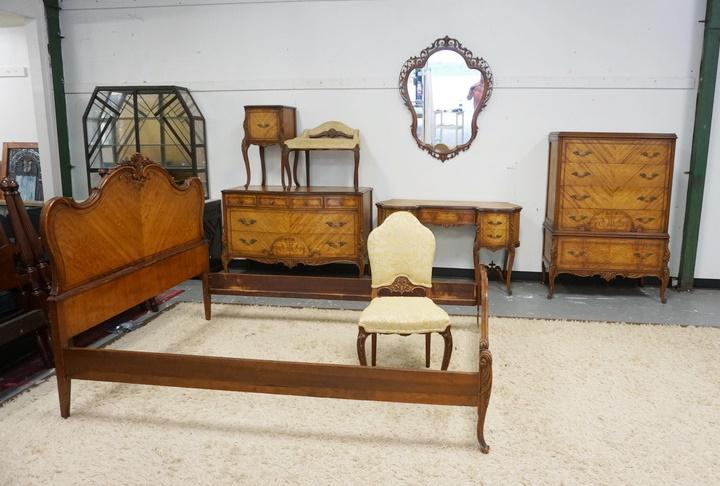 OUTSTANDING FRENCH PROVINCIAL 8 PIECE BEDROOM SET (1 of 12)