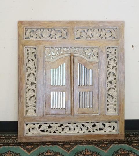 MIRROR IN CARVED LATTICE FRAME (1 of 3)
