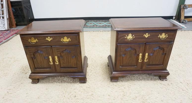PR OF HARDEN NIGHTSTANDS: PAIR OF HARDEN NIGHTSTANDS, BOTH HAVE FINISH WEAR ON TOP. 26 IN X WIDE X 28 IN HIGH X 16 IN DEEP