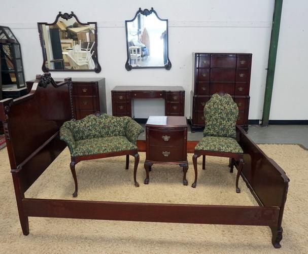 9 PC MAHOGANY BEDROOM SET (1 of 5)