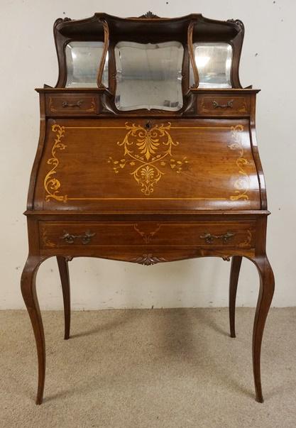 VICTORIAN LADIES WRITING DESK (1 of 4)