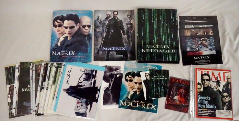 LARGE LOT OF THE MATRIX FILM MEMORABILIA (1 of 9)