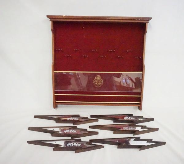 GROUP OF HARRY POTTER WAND DISPLAYS (1 of 6)