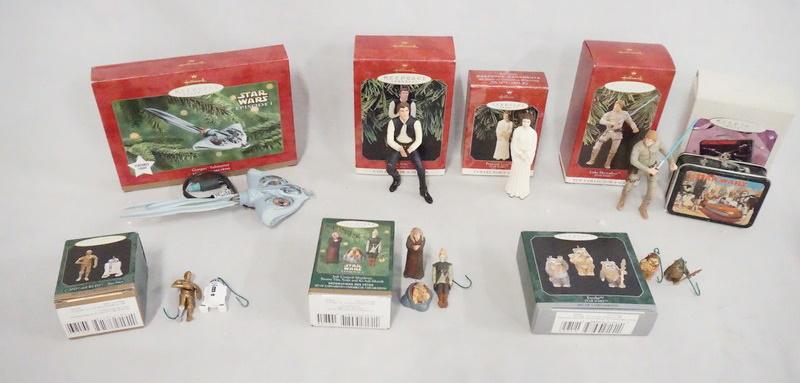 GROUP OF HALLMARK STAR WARS CHRISTMAS ORNAMENTS (1 of 4)