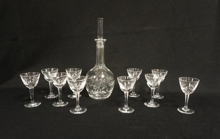 ORREFORS 11 PIECE CUT CRYSTAL CORDIAL SET (1 of 3)