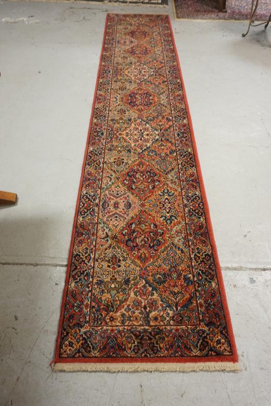 COLORFUL RUNNER (1 of 3)