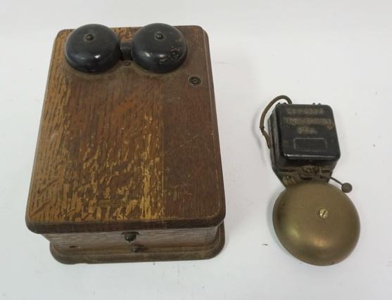 LOT KELLOG TELEPHONE BOX & EDWARDS BELL (1 of 1)