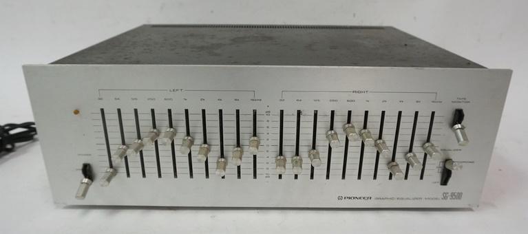 PIONEER SG-9500 EQUALIZER (1 of 2)