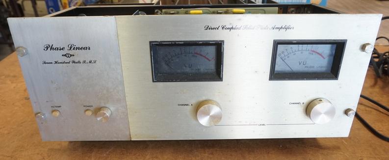 PHASE LINEAR DIRECT COUPLED AMPLIFIER (1 of 3)