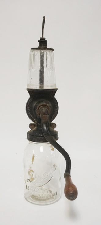 UNIVERSAL COFFEE GRINDER (1 of 3)