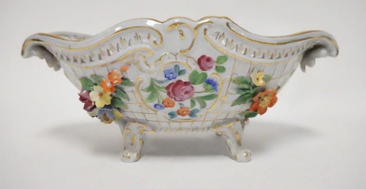 DRESDEN OVAL FOOTED BOWL (1 of 4)