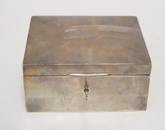 STERLING SILVER JEWELRY BOX W/KEY (1 of 4)