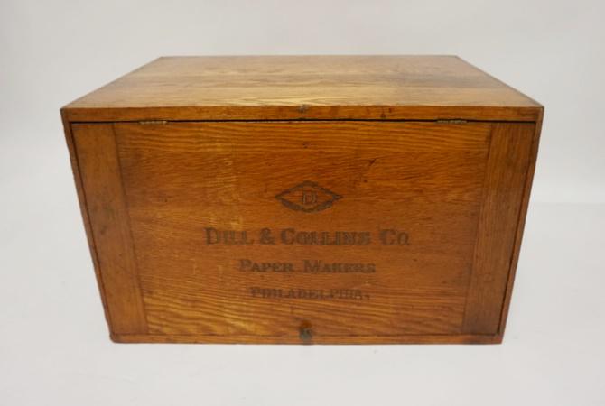 ANTIQUE ADVERTISING WOOD DILL & COLLINS PAPER CABINET (1 of 2)