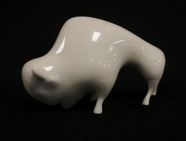 ROYAL DUX WHITE PORCELAIN BISON: ROYAL DUX WHITE PORCELAIN BISON, 4 1/2 IN HIGH