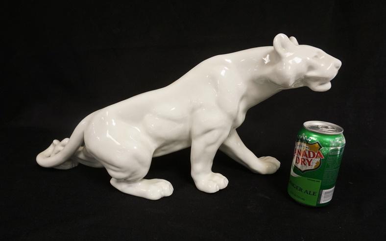 ROYAL DUX WHITE PORCELAIN LARGE PANTHER: ROYAL DUX WHITE PORCELAIN LARGE PANTHER, 21 IN X 10 IN