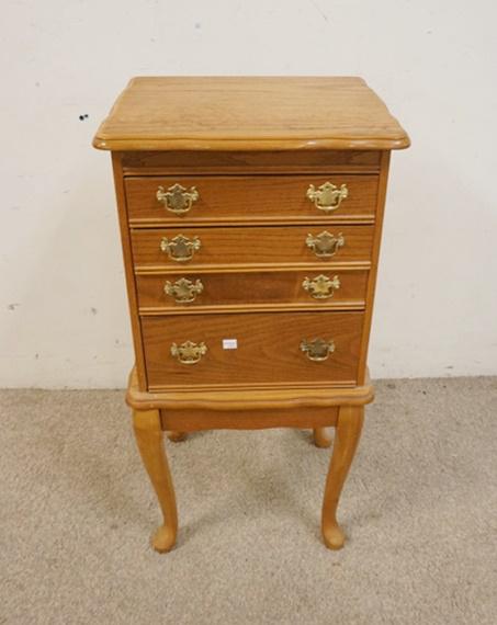 OAK JEWELRY CHEST ON LEGS (1 of 2)