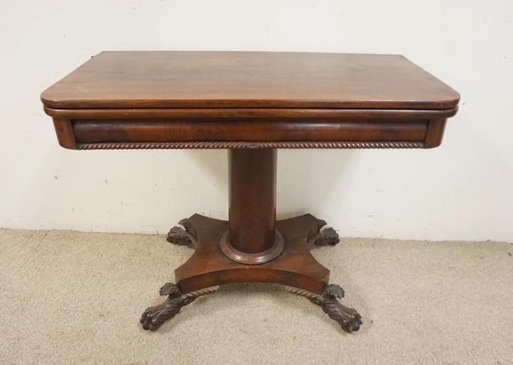 MAHOGANY FLIP TOP GAME TABLE (1 of 3)