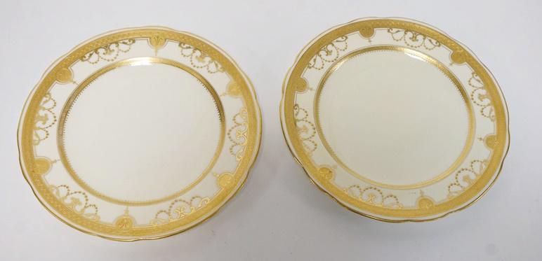 2 MINTON PLATES FOR TIFFANY & CO: 2 MINTON PLATES FOR TIFFANY & CO, GOLD DECORATION, 6 5/8 IN