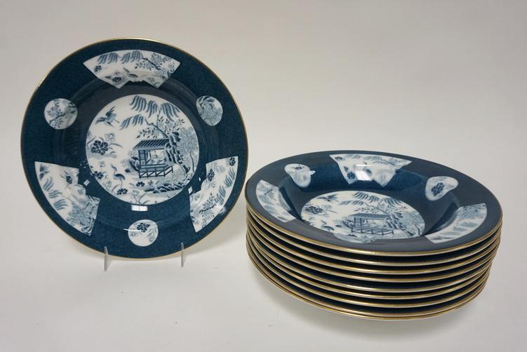 GROUP OF 10 ROYAL WORCESTER BOWLS (1 of 4)