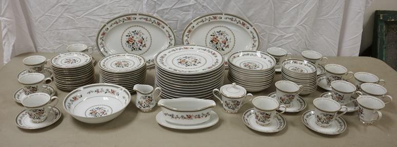 96 PIECE ARLEN *KWAN YIN* DINNERWARE SET: 96 PIECE ARLEN *KWAN YIN* DINNERWARE SET, JAPAN, PLATTER IS 14 1/4 IN