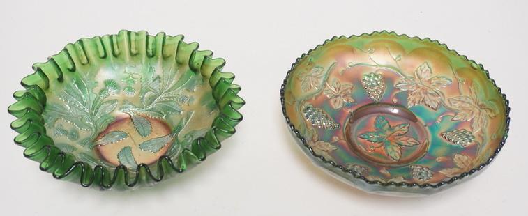2 FENTON GREEN CARNIVAL BOWLS (1 of 5)