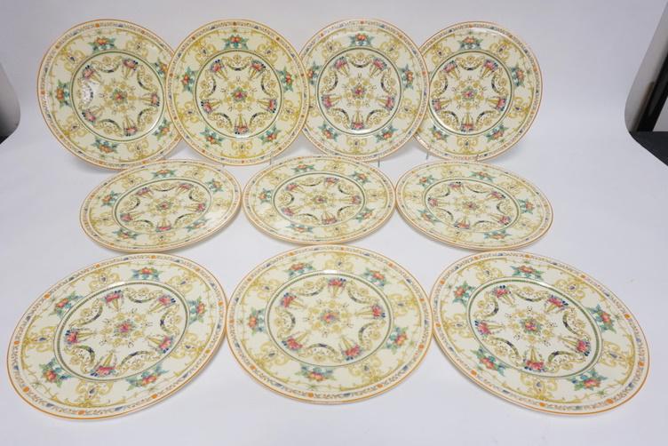 SET OF 10 ROYAL WORCESTER SERVICE PLATES (1 of 3)