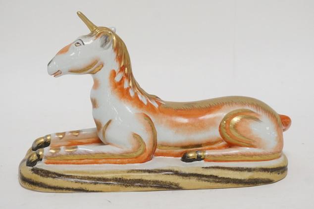 MOTTAHEDEH PORCELAIN UNICORN: MOTTAHEDEH PORCELAIN UNICORN, ITALY, 8 3/4 IN LONG X 5 1/2 IN HIGH
