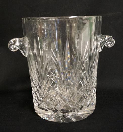 LARGE CRYSTAL ICE BUCKET (1 of 2)
