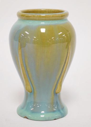 FULPER 826 CABINET VASE (1 of 4)
